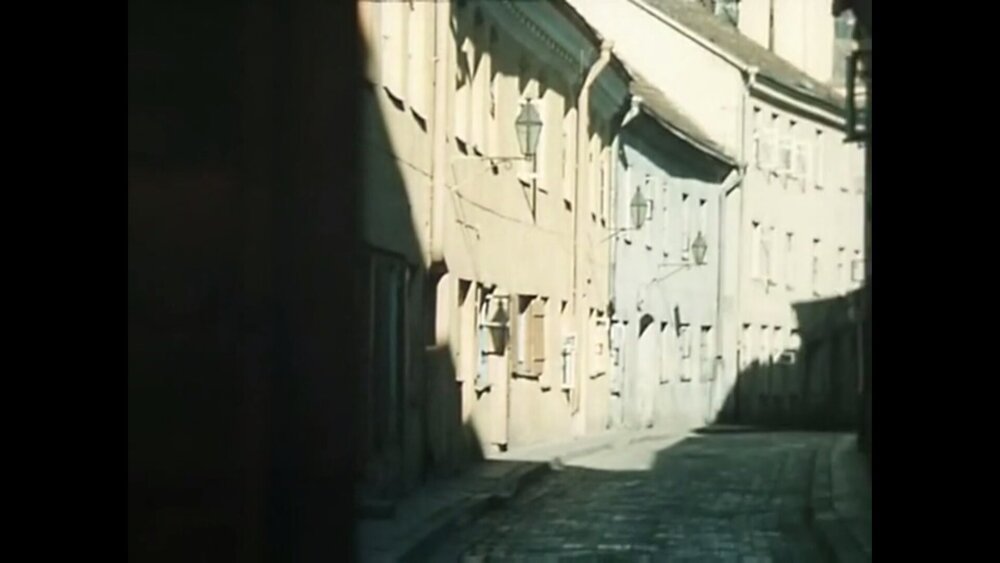 Кадр из фильма Приключения Буратино снят в Вильнюсе