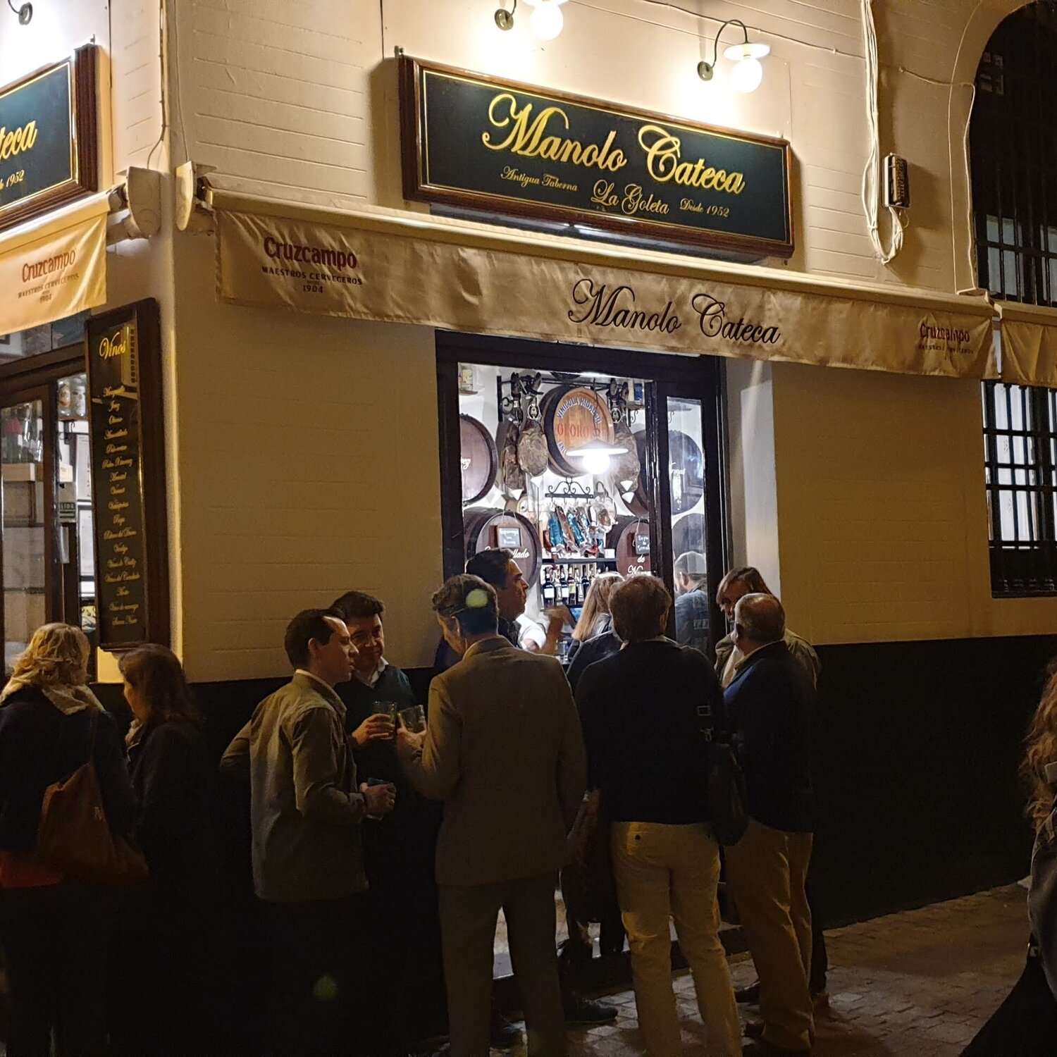 Тапас-маршрут по Севилье: аутентичные бары, лучшие тапас и лайфхаки