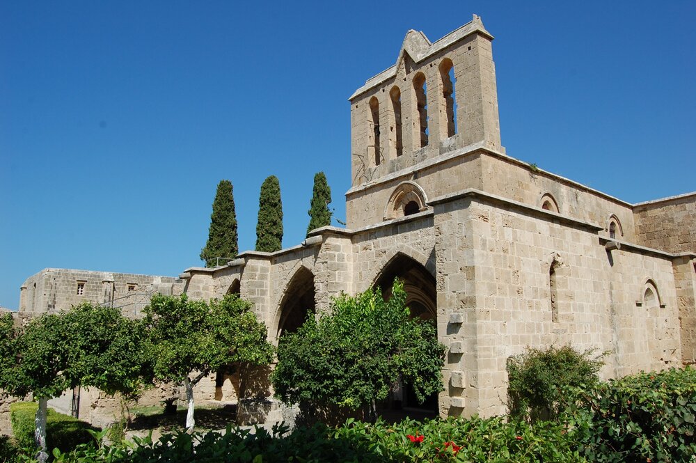 Аббатство Беллапаис - памятник готической архитектуры Кипра
