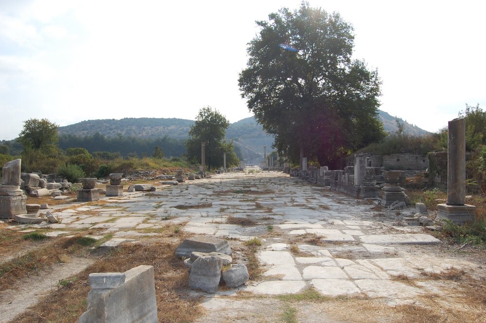 Дорога Аркадия была одной из трех освещаемых улиц Эфеса