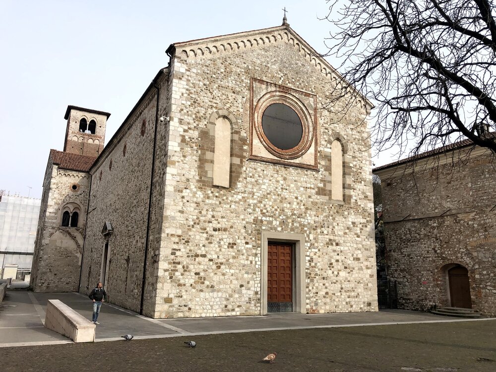 Фасад церкви Сан-Франческо