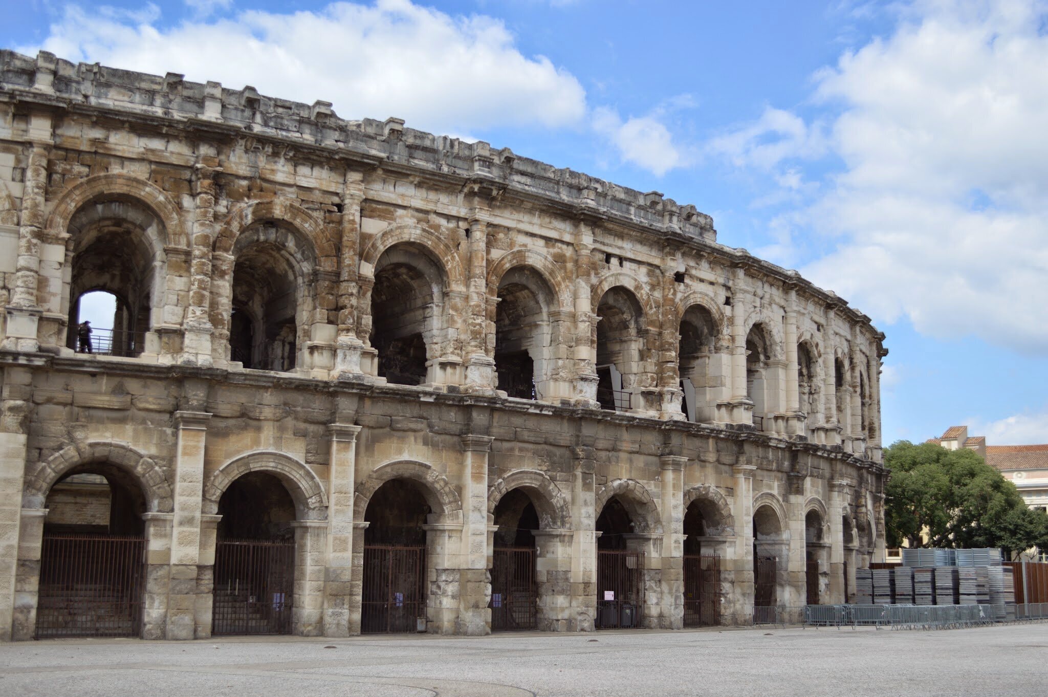 Древнеримские каникулы в Ниме: Колизей, римские храмы и исторические музеи