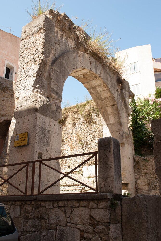 Antique arch