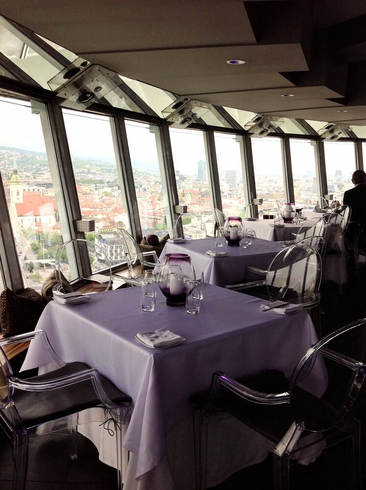 Ресторан с панорамным видом