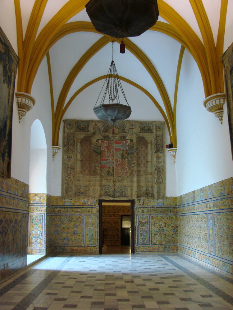 The Alcázar Palace inside