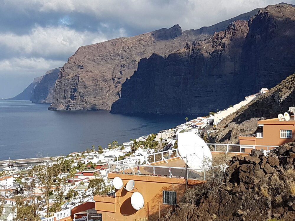 Los Gigantes cliffs from the observation deck