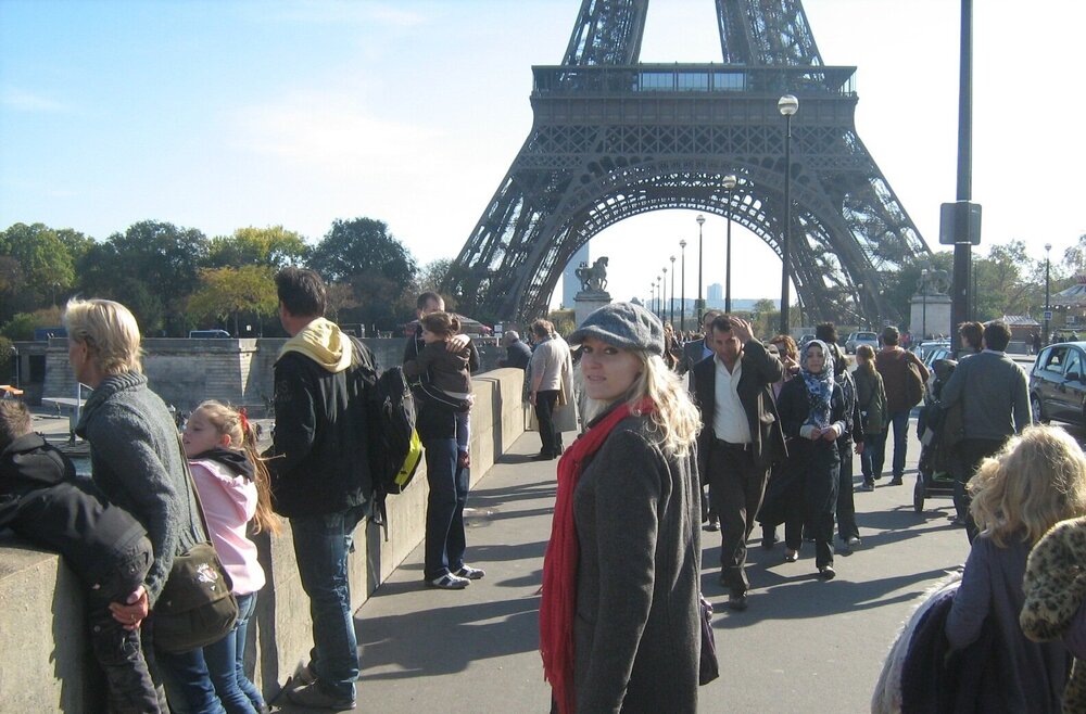 Le Bus Direct 1 takes you directly to the Eiffel Tower