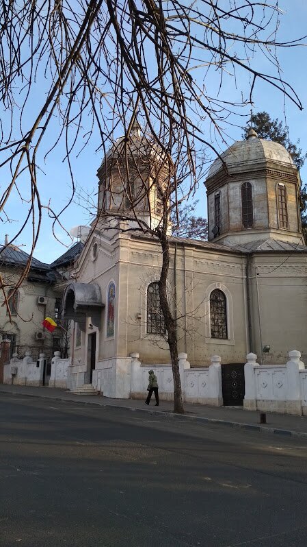 Одна из церквей в Бухаресте
